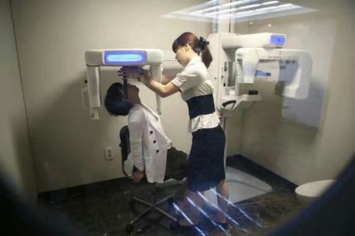 女子参加韩国整容大赛 亲妈都认不出来!（图）