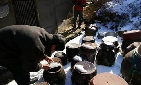 揭开韩国人真实生活：餐桌主力是泡菜韩剧忽悠人