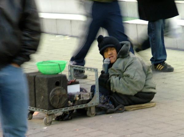 图揭韩国穷人的悲惨生活 不输印度贫民窟