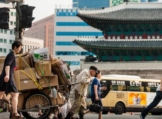 图揭韩国穷人的悲惨生活 不输印度贫民窟